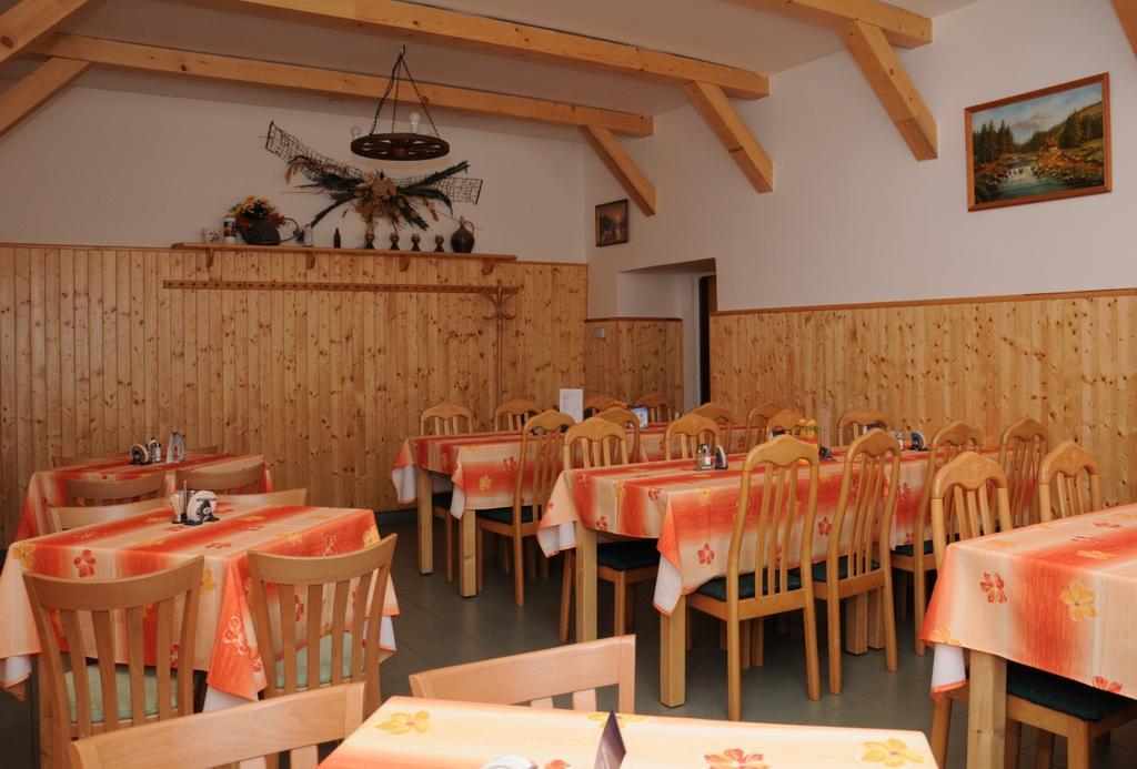 Penzion Rakovec Bukovinka Εξωτερικό φωτογραφία